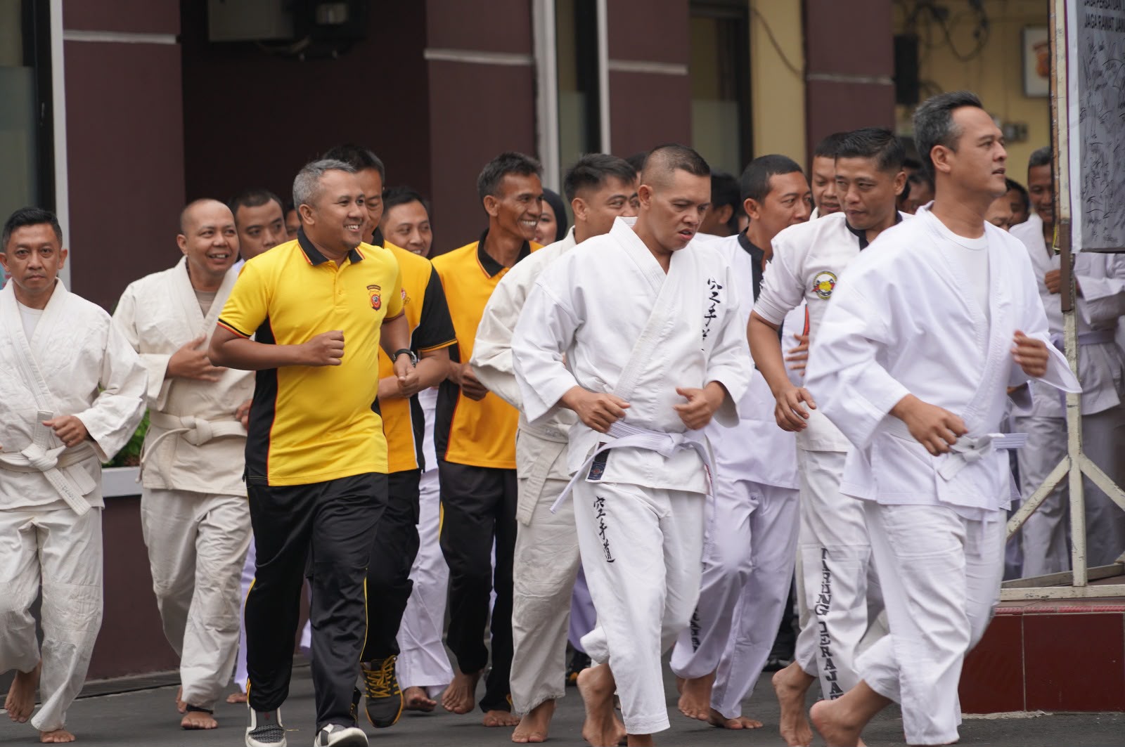 Polres Tasikmalaya Kota menggelar ujian bela diri Polri berkala, ( Humas Polres Tasikmalaya Kota).