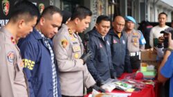 Diduga Palsukan Kemasan Teh Herbal, Polres Garut Amankan Empat Tersangka