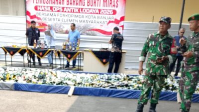 FPI Jabar Temukan 2.640 Botol Miras dalam Razia di Kota Banjar